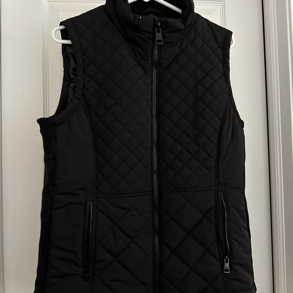 Black Quilted Women's Vest